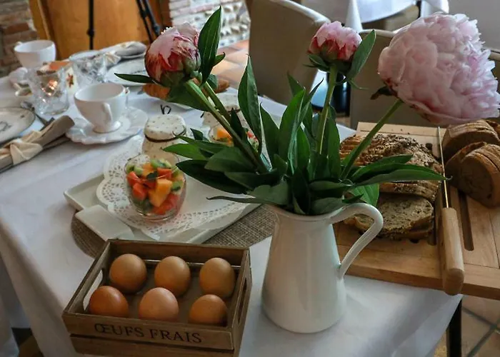 Гостевой дом La Maison Du Poelon