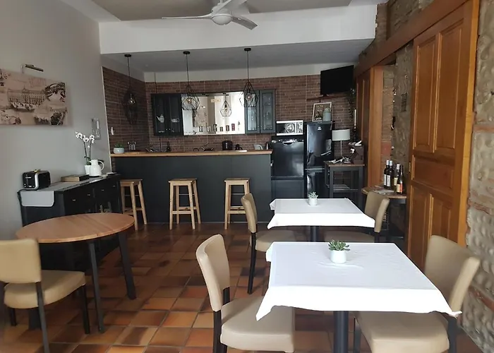 La Maison Du Poelon 招待所 *