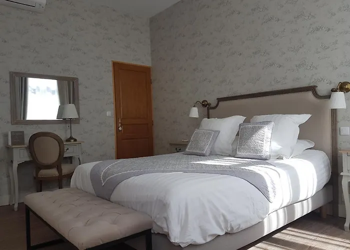 La Maison Du Poelon Гостевой дом Labarthe-sur-Leze